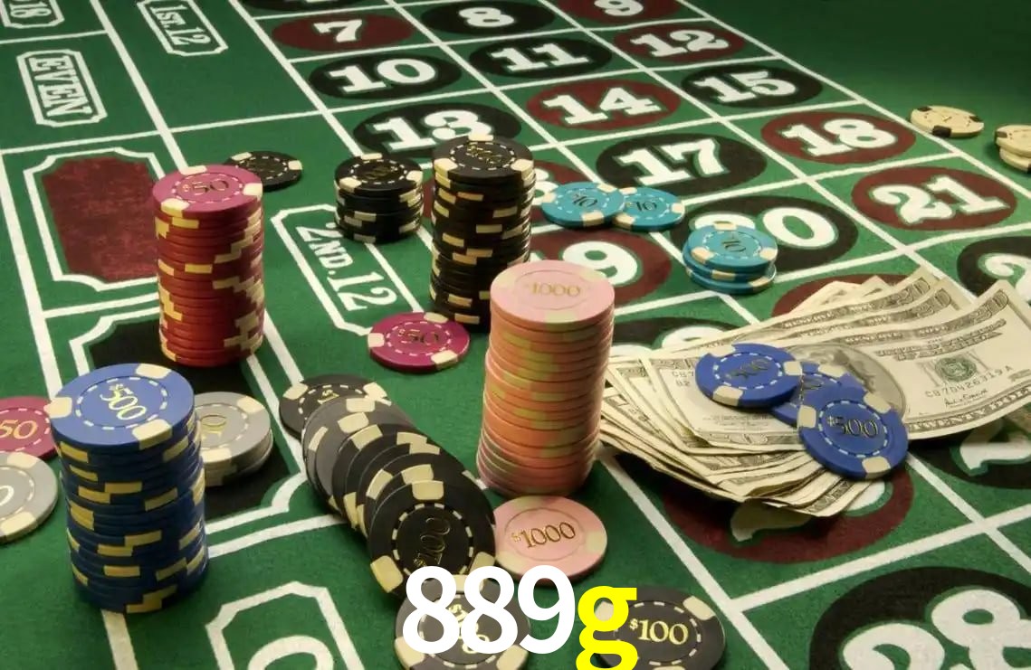 889g